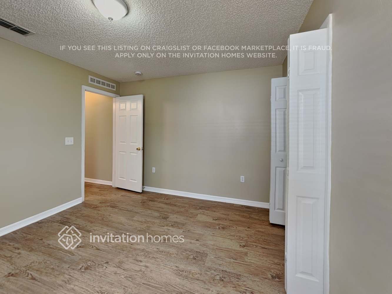 Building Photo - 1710 W Marshall Lake Dr