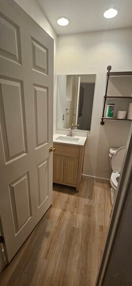 Master bath - 5636 E 26th St