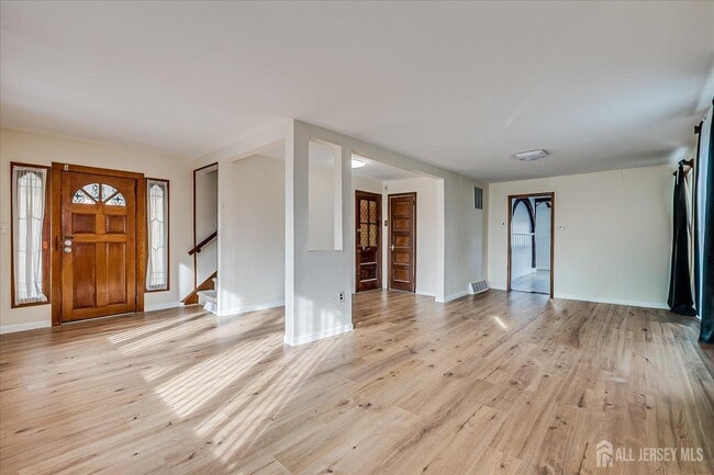 Building Photo - 98 Trieste St