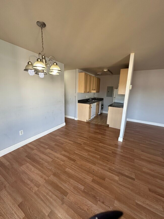 Building Photo - 1009 Chillum Rd