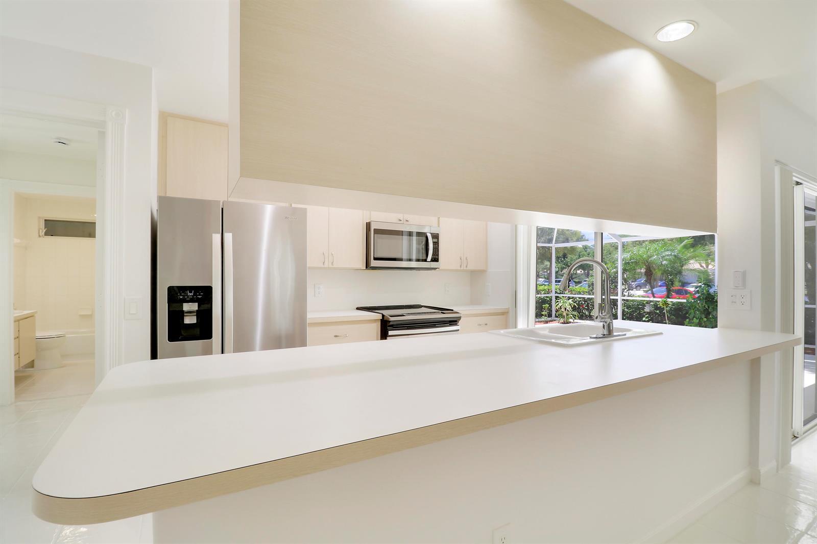 Building Photo - 11301 Myrtle Oak Ct