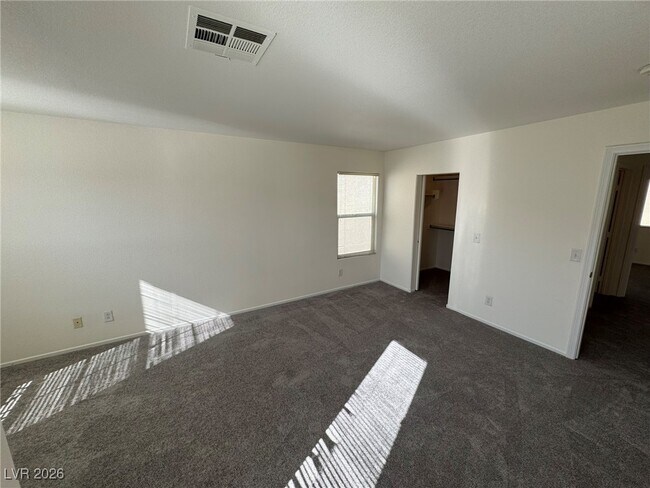 Building Photo - 9208 Nerone Ave