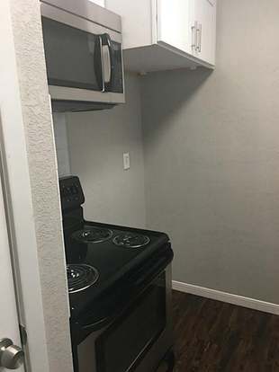 Building Photo - 9021 Gaylord Dr