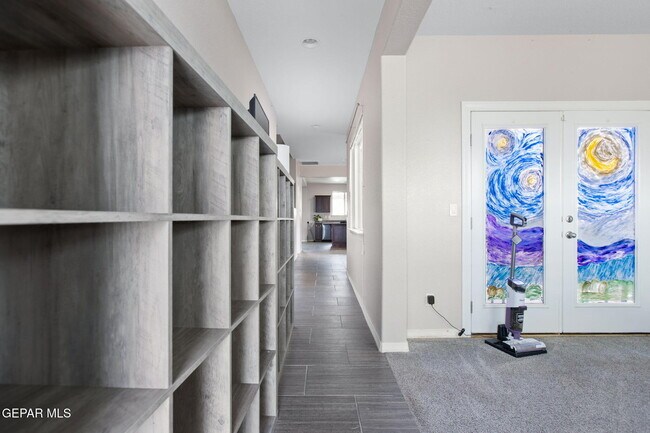 Building Photo - 7129 Long Meadow Dr