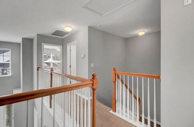 Building Photo - Premier Living With Dual Primary Suites & Community Comforts