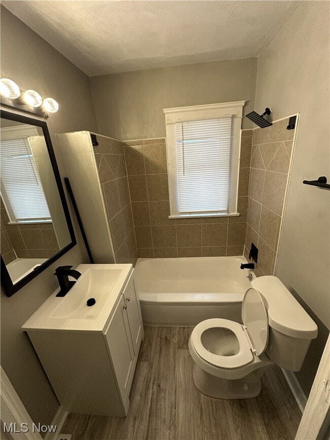 Building Photo - 5303 Kohout St