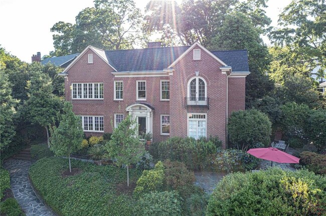 Building Photo - 60 Inman Cir NE
