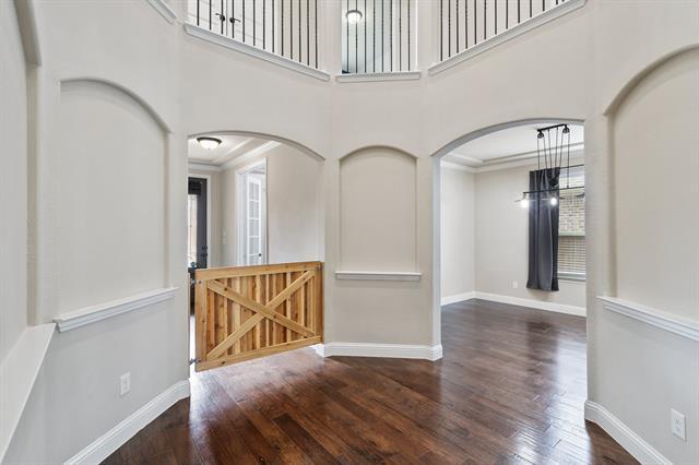 Building Photo - 1404 Madrid Falls Dr