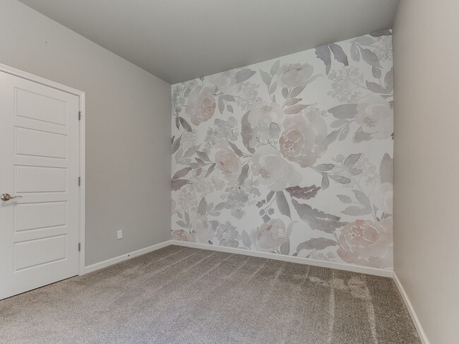 Building Photo - 8216 Crew Ln