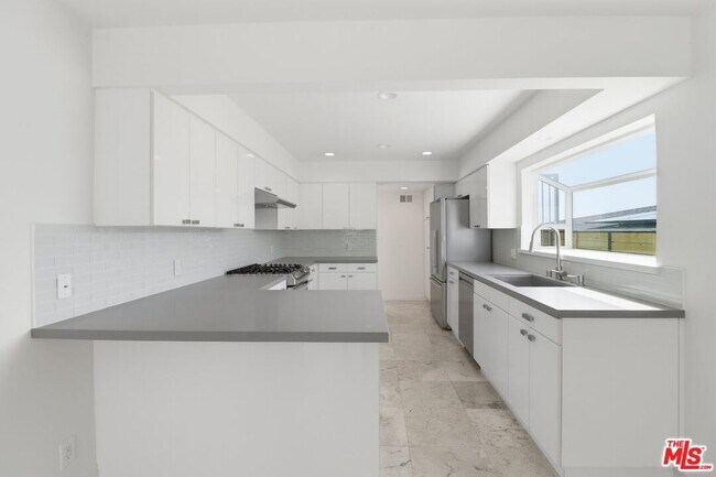 Building Photo - 18149 Wakecrest Dr