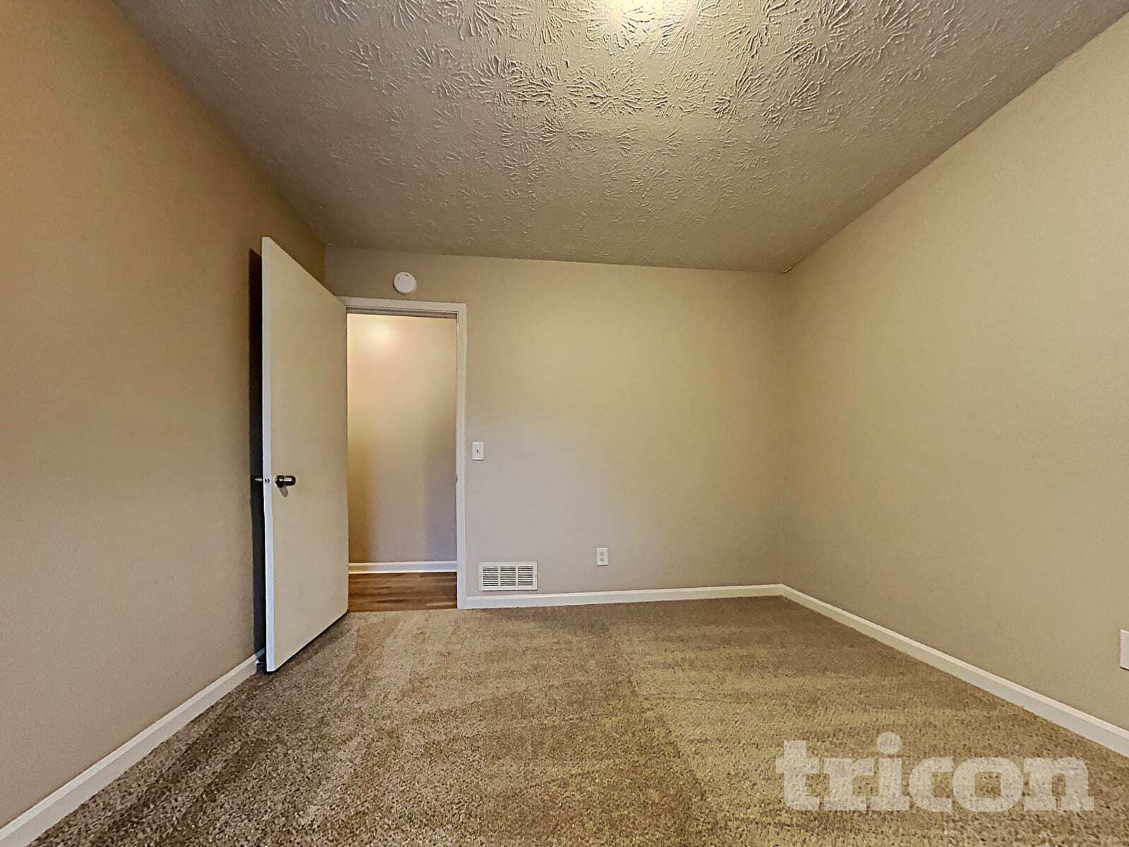 Building Photo - 546 Candlewick Ln NW