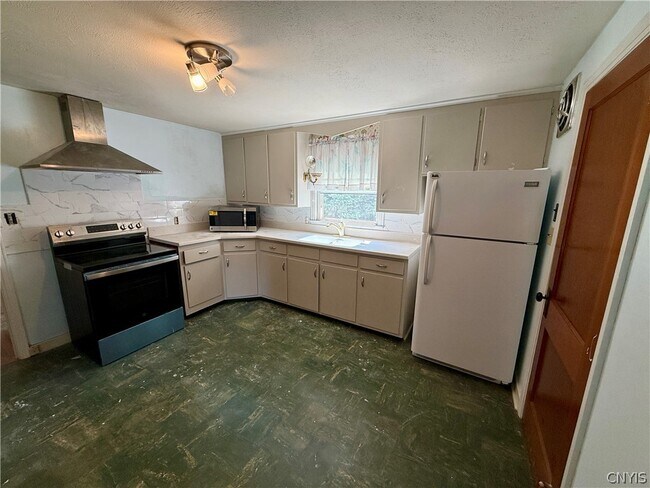 Building Photo - 116 Chestnut Hill Dr