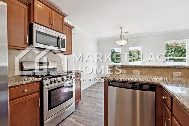 Building Photo - 4749 Bryn Athyn Court