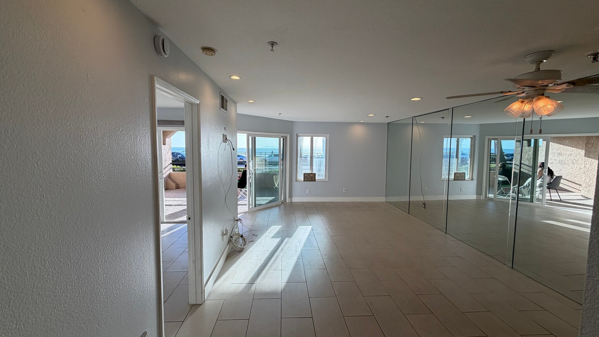 Building Photo - 1200 Pacific Coast Hwy