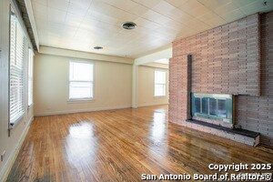 Building Photo - 223 Northill Dr