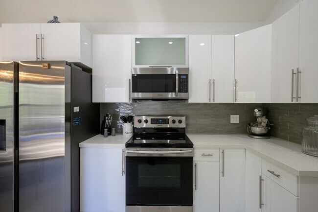 Building Photo - 7272 E Gainey Ranch Rd