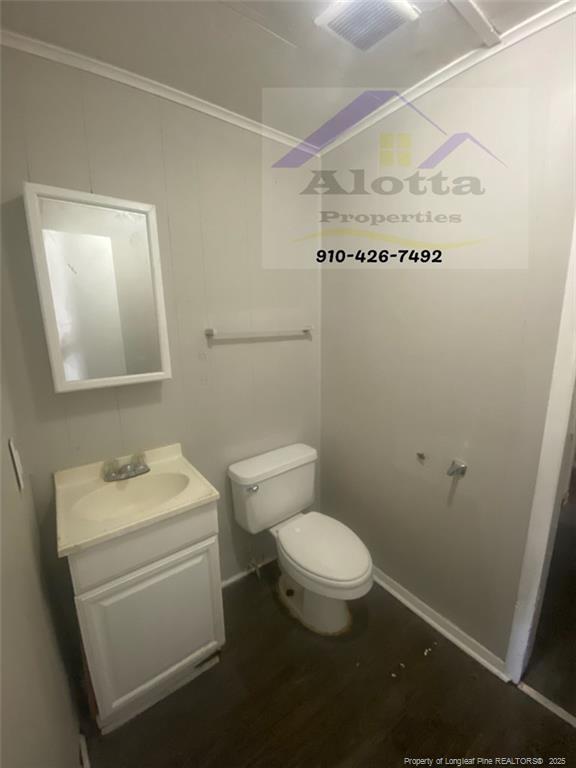 Building Photo - 618 Dashland Dr