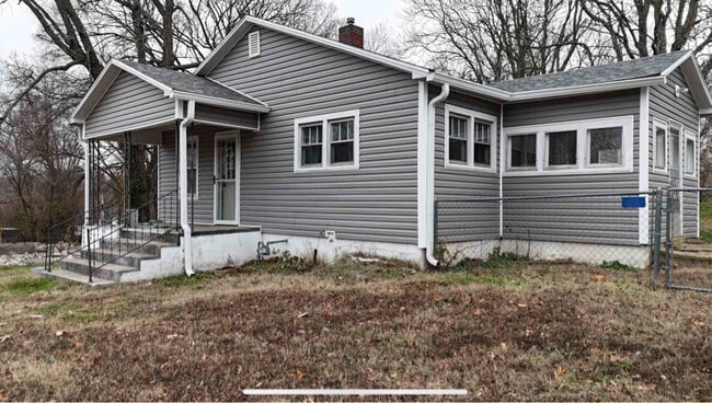 Primary Photo - 1404 High St