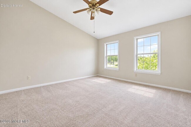 Building Photo - 733 Snowdrop Ct