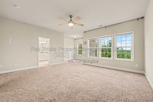Building Photo - 9659 Camberley Ave NW