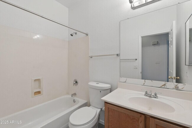 Building Photo - 8815 N 66th Ave