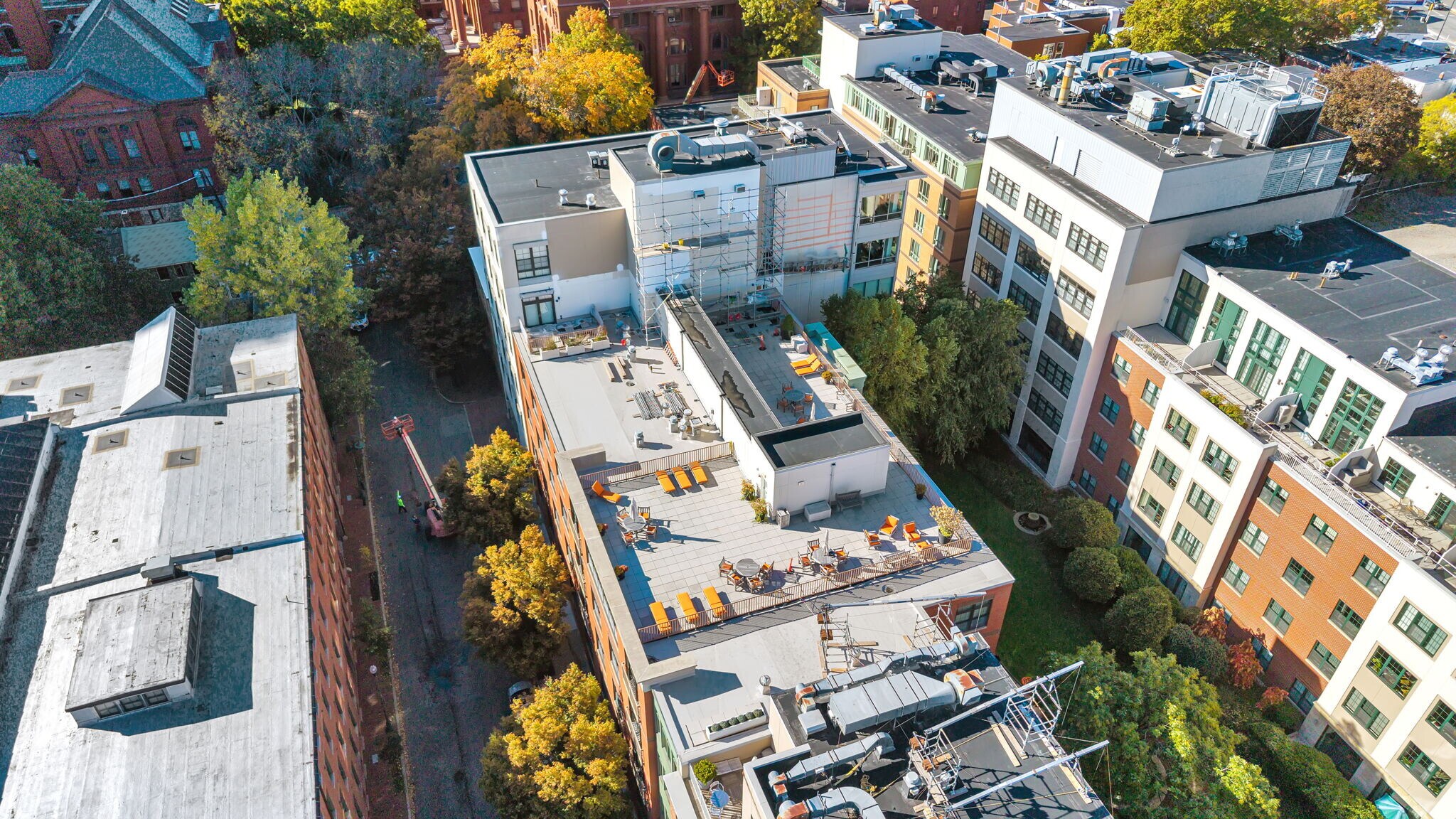 Building Photo - 17 Otis St