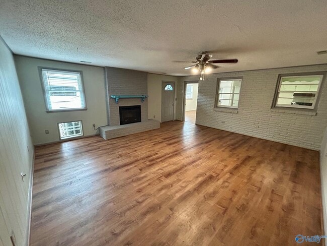 Building Photo - 5623 Alta Dena St SW