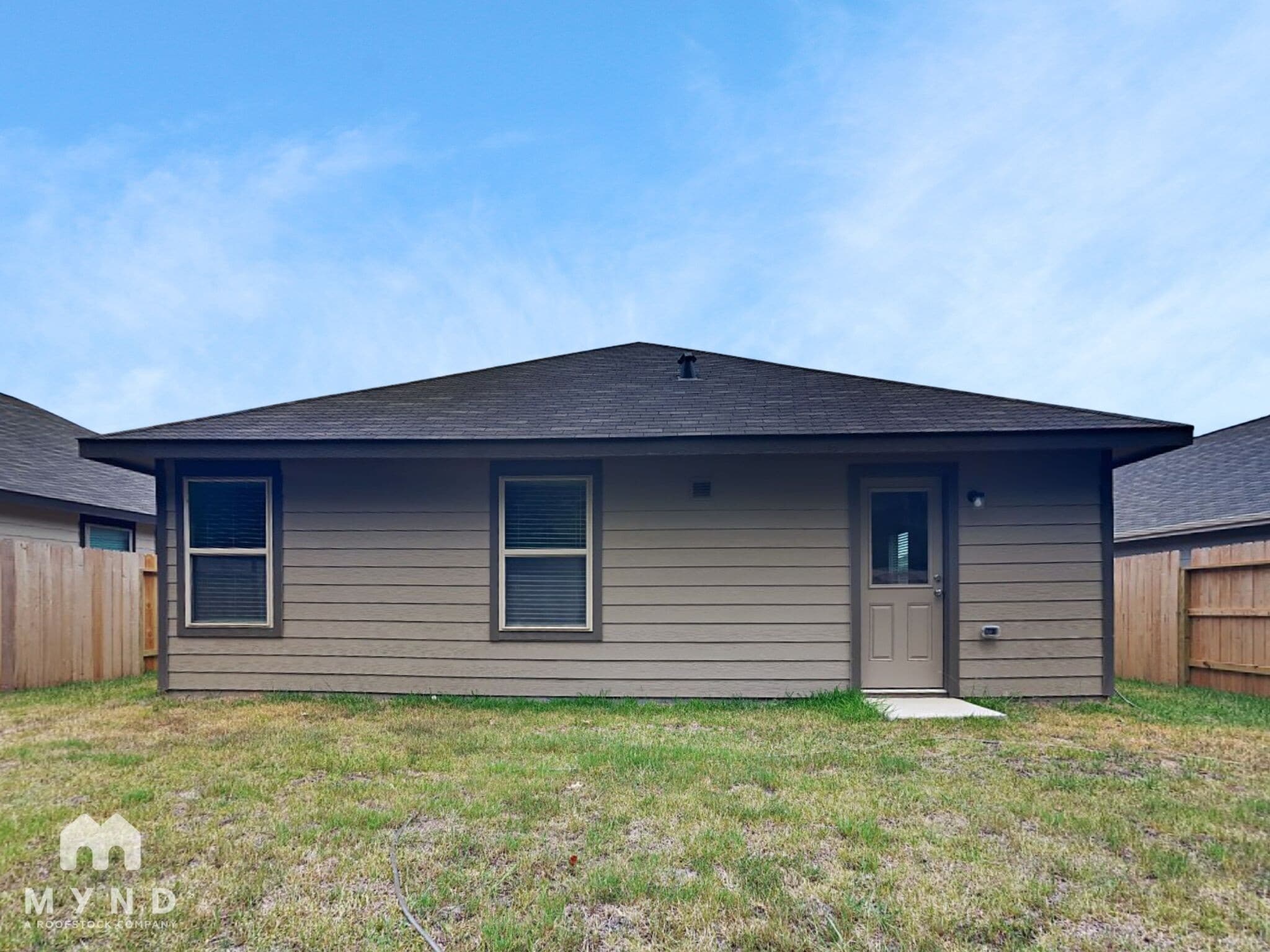 Building Photo - 17584 Rosewood Manor Ln