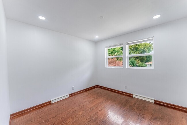 Building Photo - 22819 Davy Ct