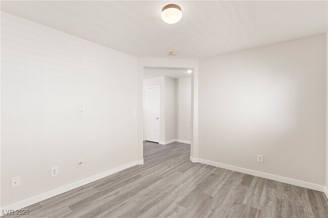 Building Photo - 218 Lantana Breeze Dr