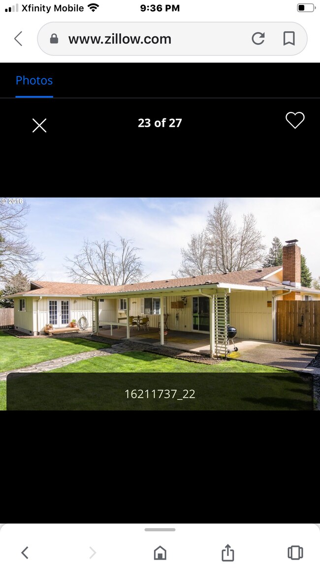 Building Photo - 2474 Fillmore St