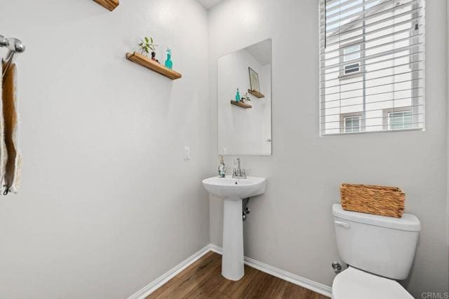 Building Photo - 40521 Melrose Dr