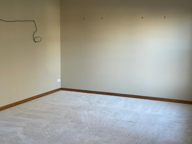 Building Photo - 13356 Vicarage Dr