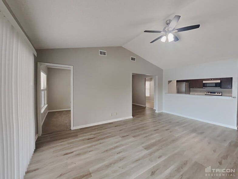 Building Photo - 12565 Blue Lagoon Trail