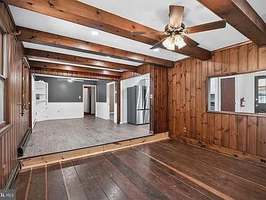 Building Photo - 930 Sykesville Rd
