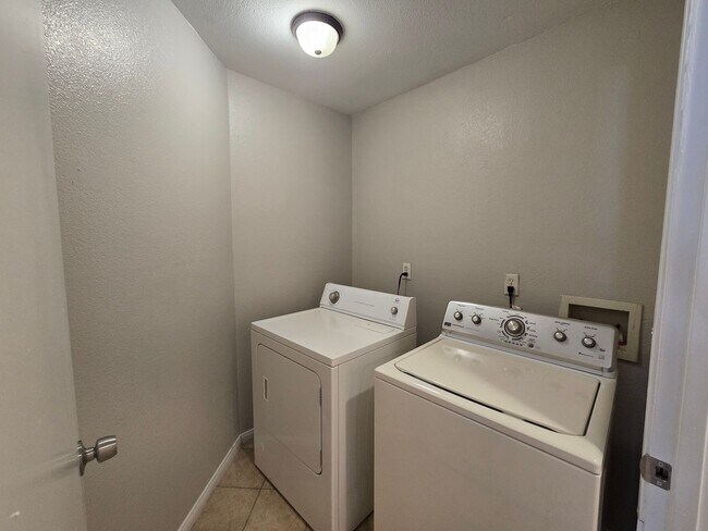 Building Photo - 4-Bedroom Home in 89106 - Ask about our on...