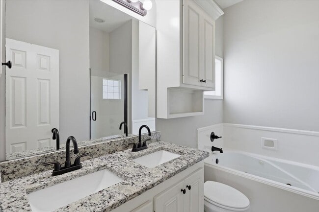 Building Photo - Charming Brandon Home for Rent