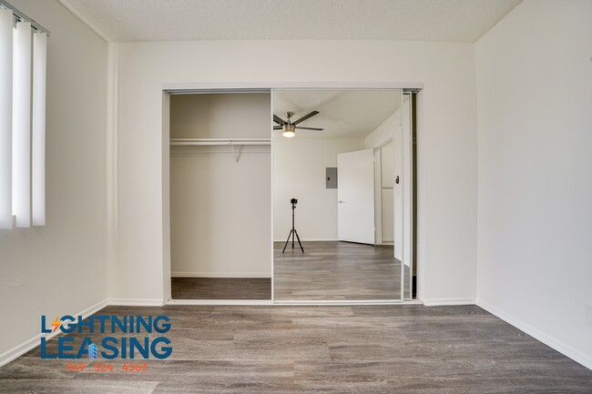 Building Photo - 5123 Klump Ave