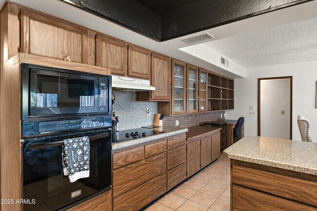 Building Photo - 17215 N 130th Ave