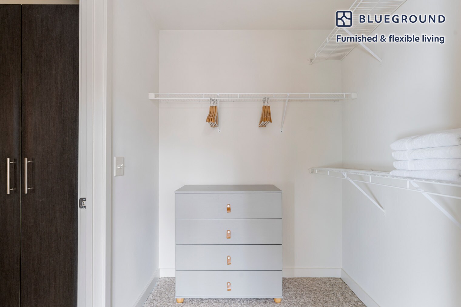 Building Photo - 1128 N Irving St