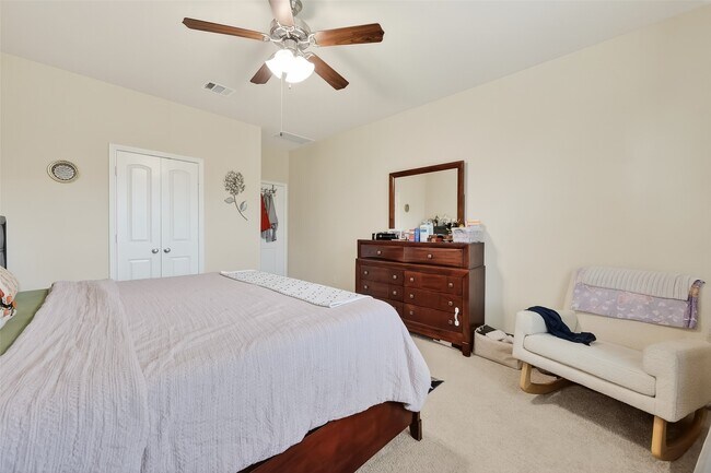 Building Photo - 6215 Prince Pl Dr