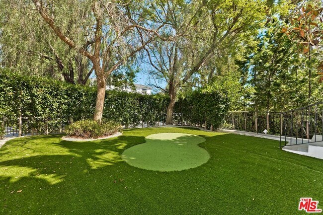 Building Photo - 2890 Forrester Dr