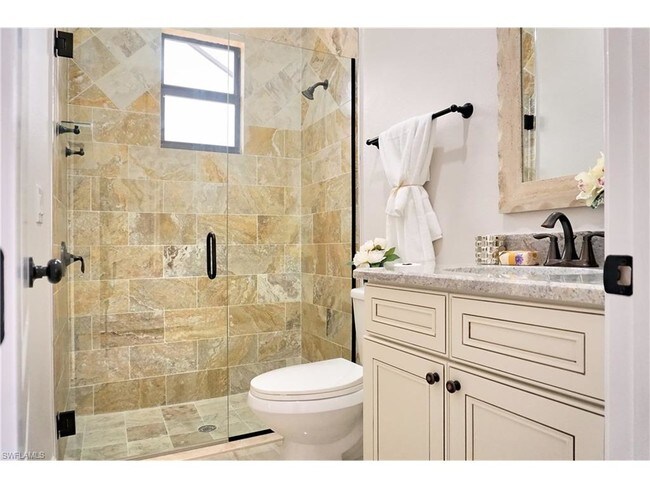 Building Photo - 601 SW 40th Terrace