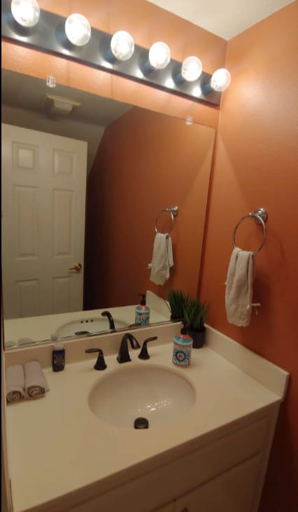 Building Photo - 27 Pso Del Sol