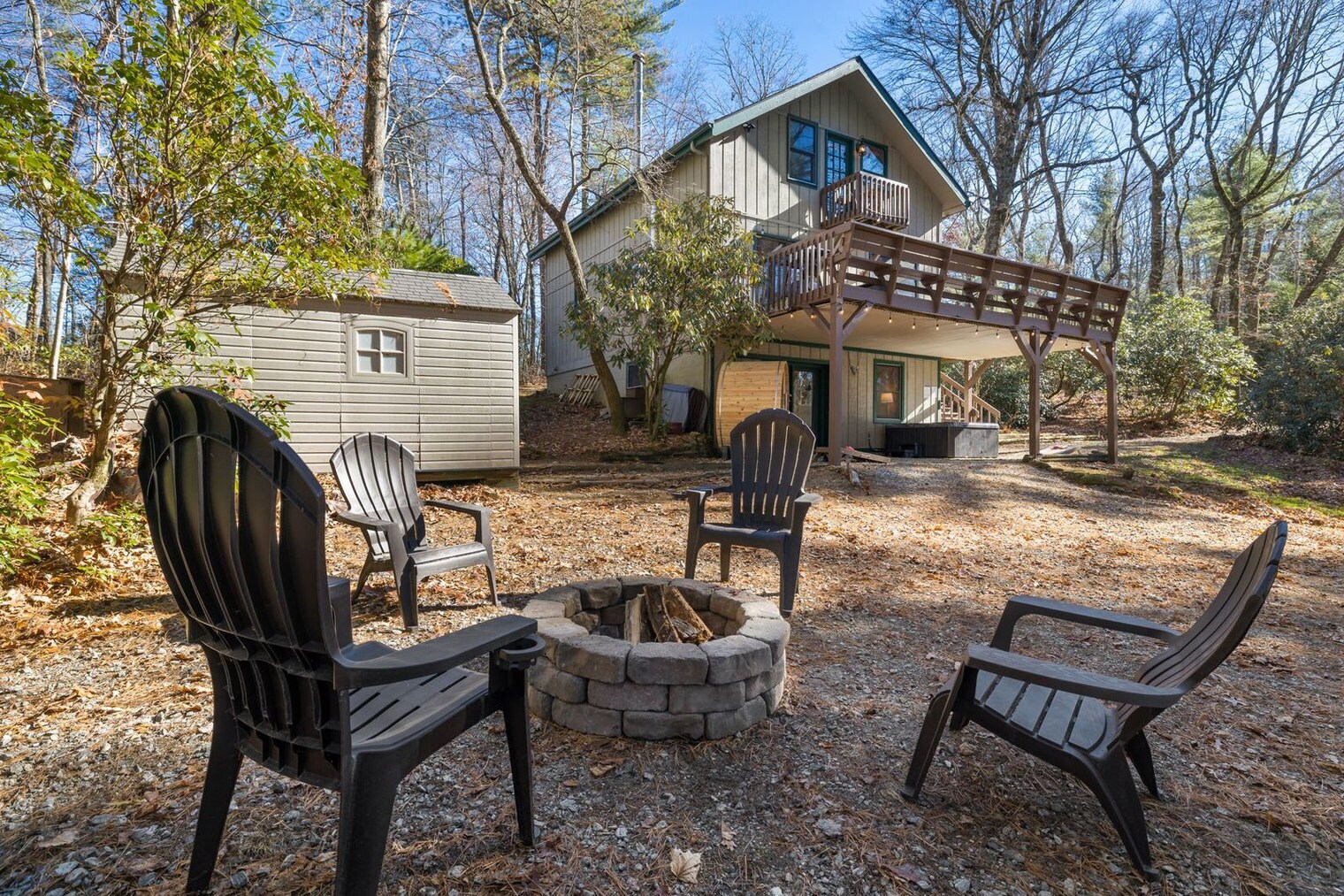 Building Photo - 161 Old Transylvania Turnpike