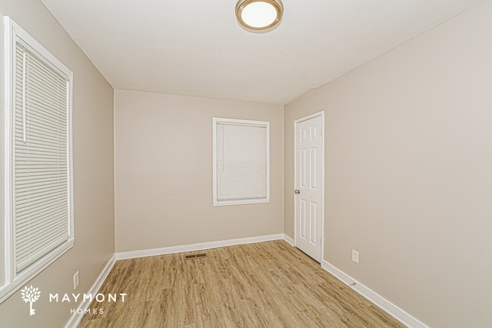 Building Photo - 529 Athens Ct