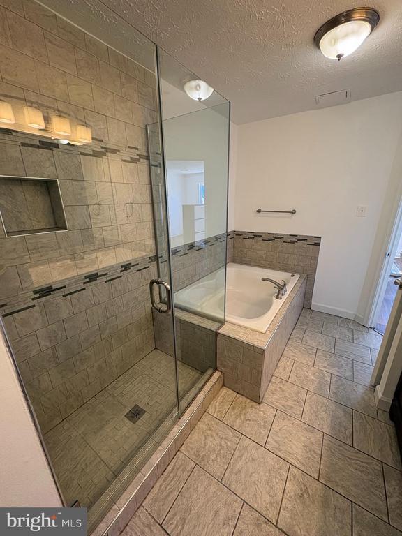 Building Photo - 4008 Enders Ln