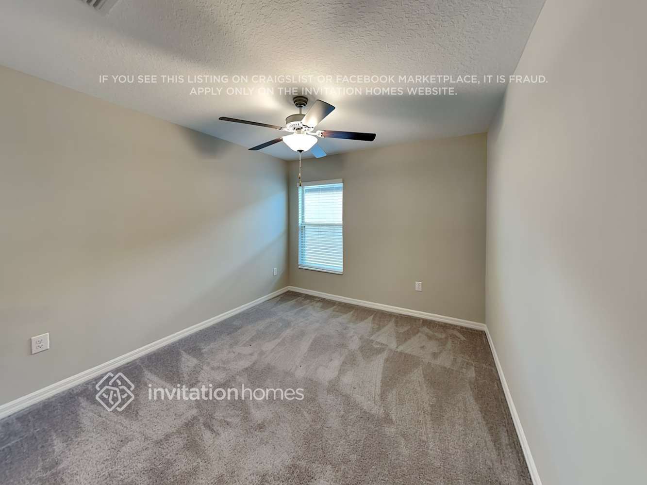 Building Photo - 1549 Blue Rose Dr