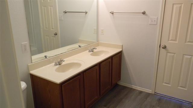 Building Photo - 4632 Pangolin Dr