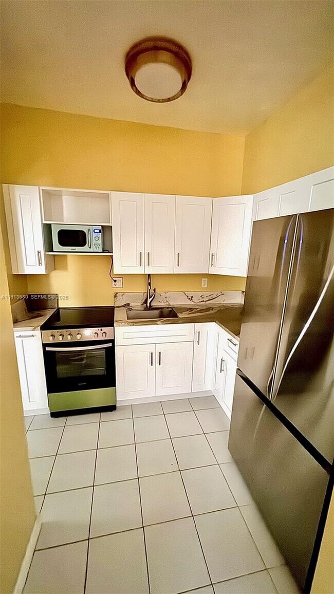 Building Photo - 1200 Euclid Ave